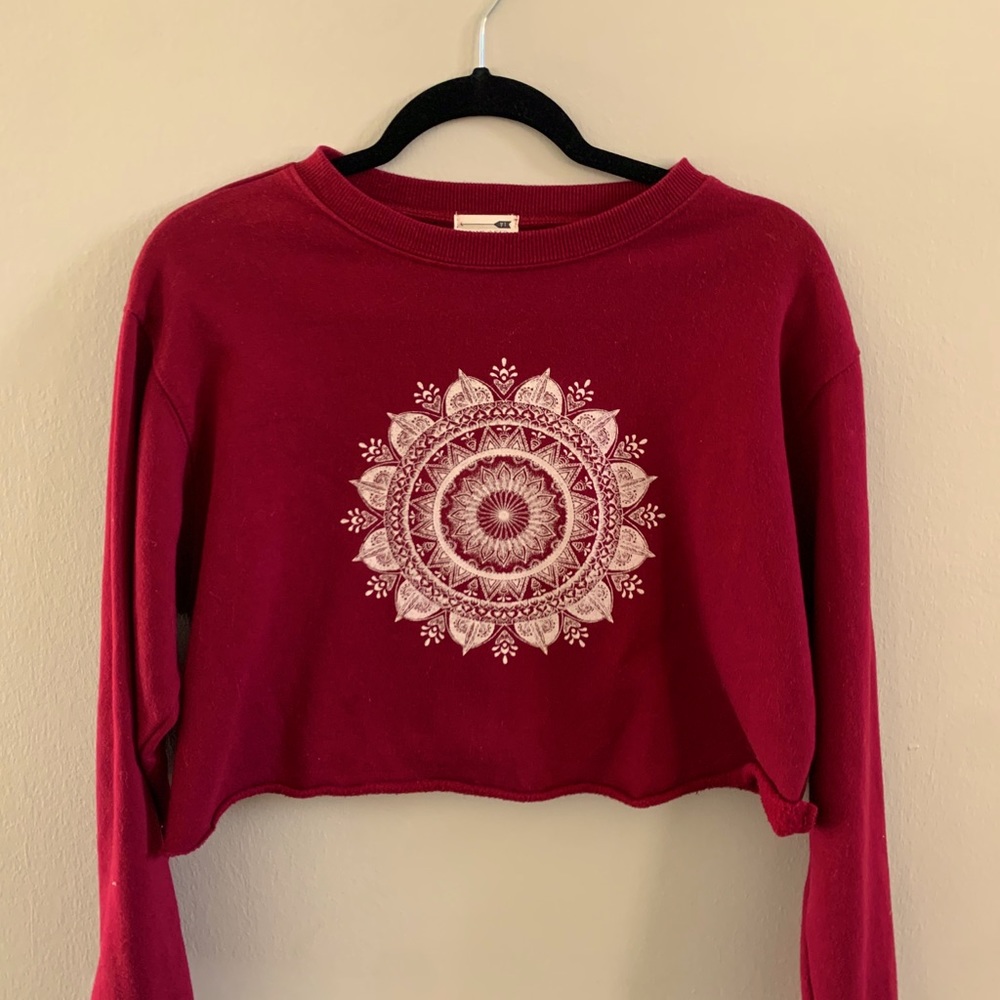 Cropped Crewneck